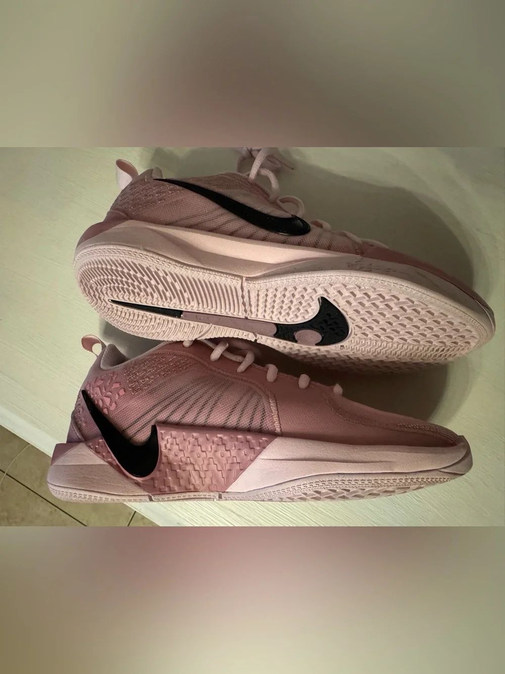 Nike lightweight breathable